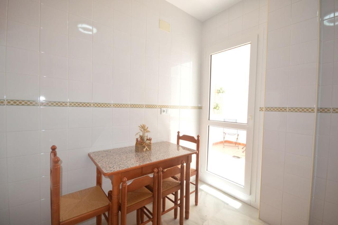 Apartamento Centrico En Conil Con Garaje Конил-де-ла-Фронтера Екстериор снимка